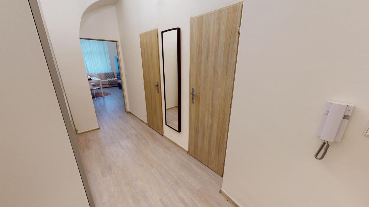 Apartament Viaducto De Karlin - Aparment Praga Zewnętrze zdjęcie
