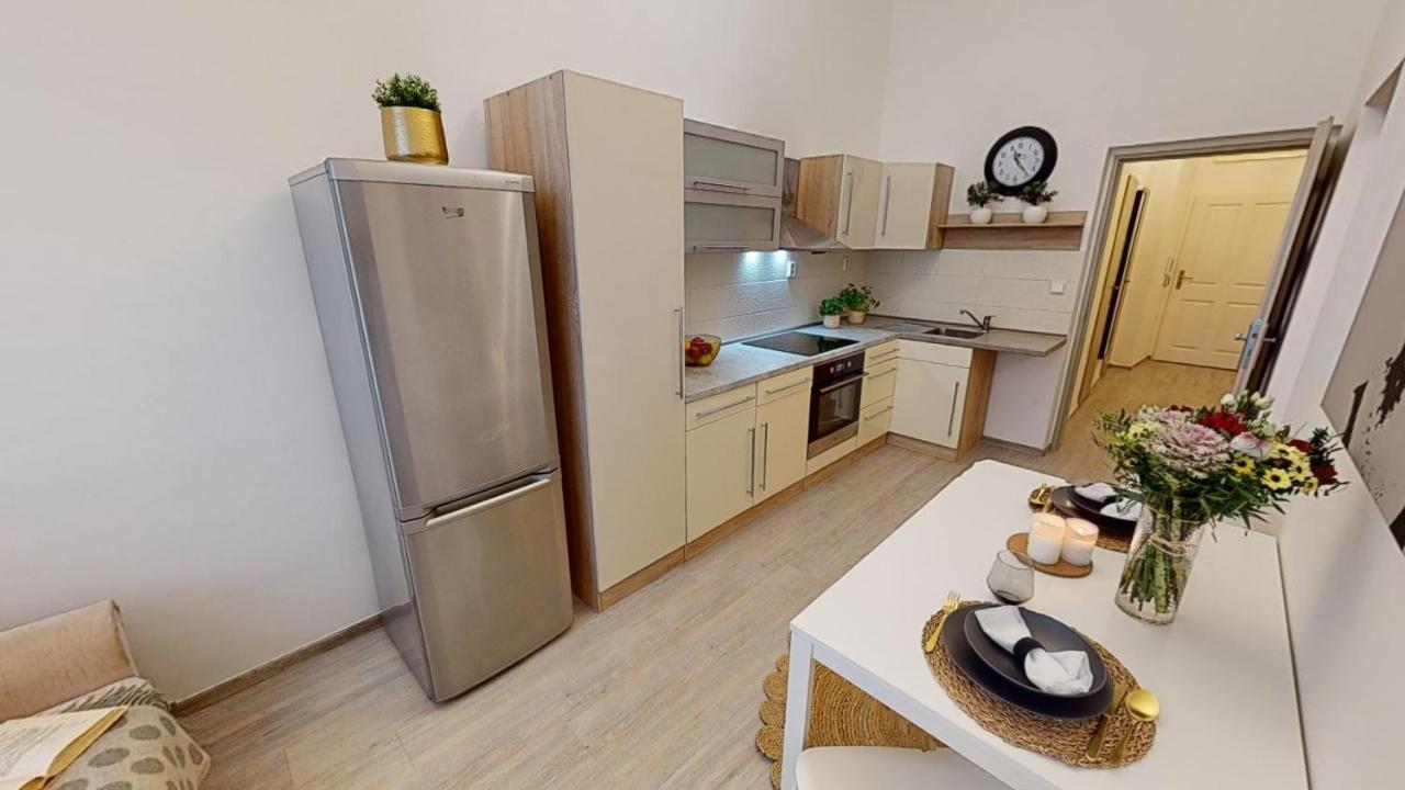 Apartament Viaducto De Karlin - Aparment Praga Zewnętrze zdjęcie