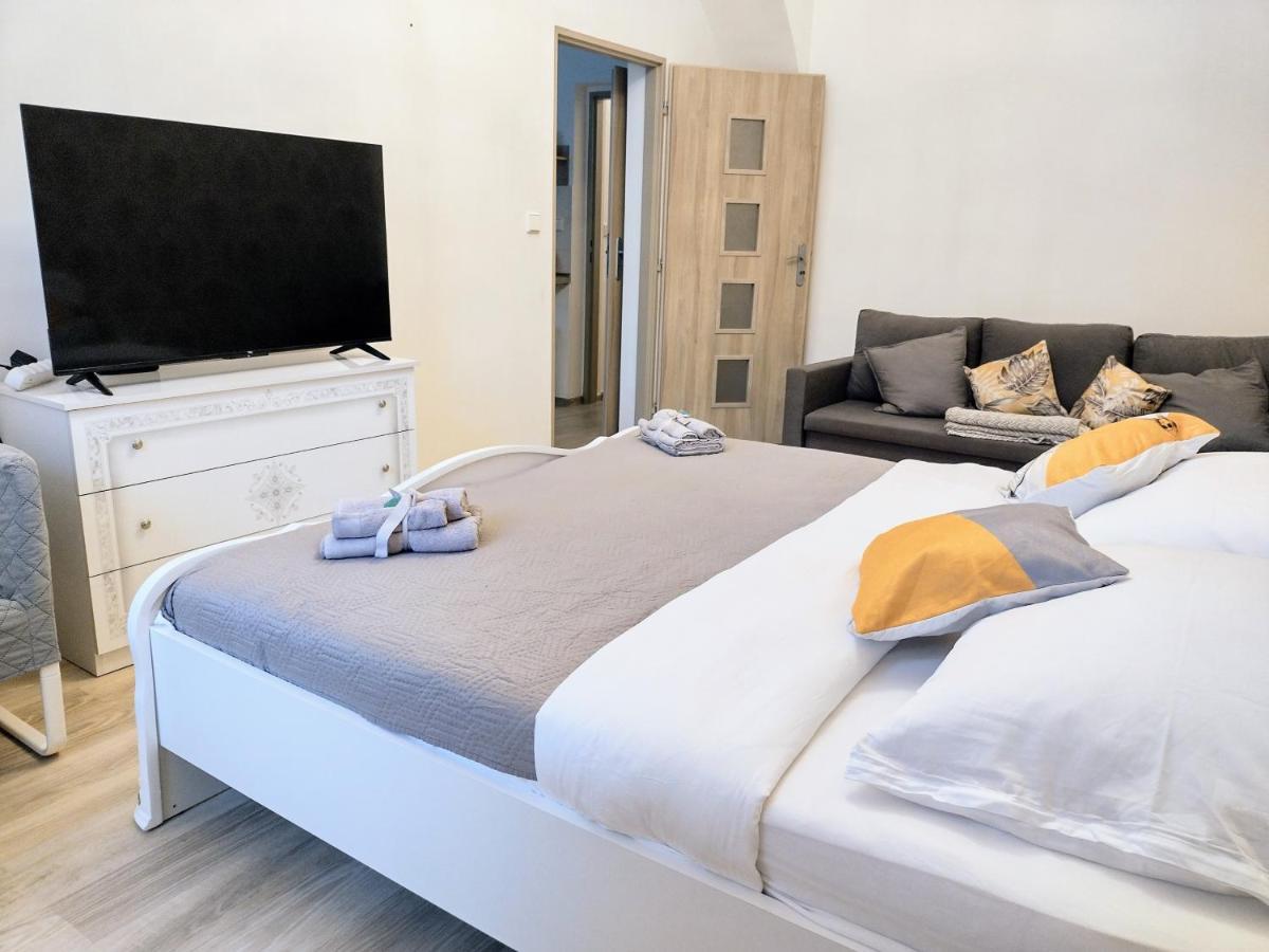 Apartament Viaducto De Karlin - Aparment Praga Zewnętrze zdjęcie